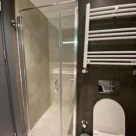 Modern By Siena Apartament *